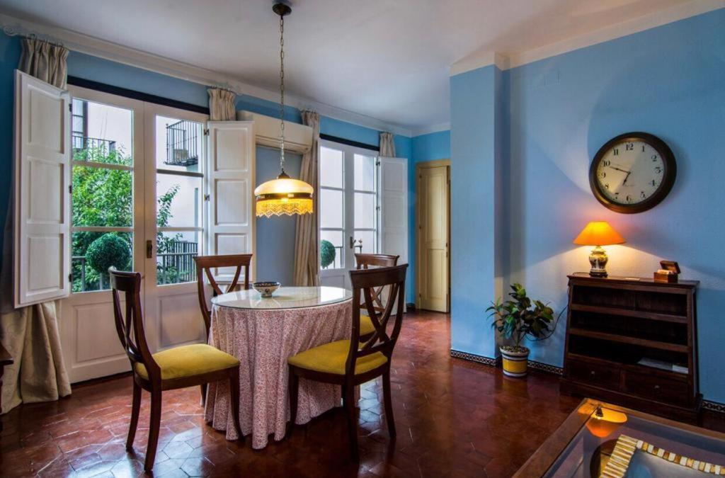 Apartamento En Un Dormitorio En Plaza Alfaro — Fotos 1